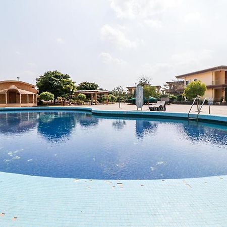 Townhouse Oak Aavasa Resorts Kolanukonda エクステリア 写真