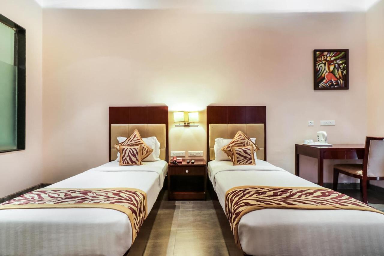 Townhouse Oak Aavasa Resorts Kolanukonda エクステリア 写真