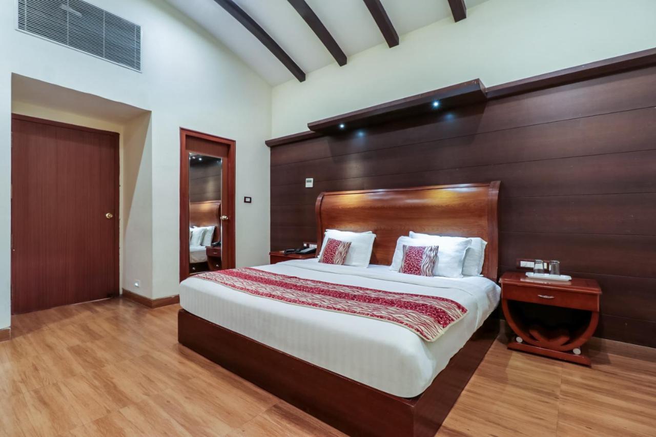 Townhouse Oak Aavasa Resorts Kolanukonda エクステリア 写真