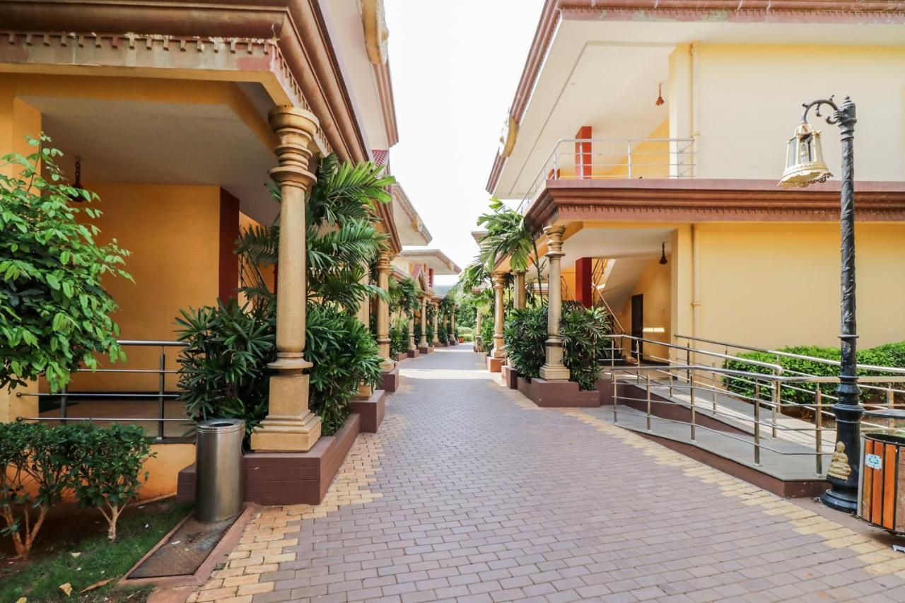 Townhouse Oak Aavasa Resorts Kolanukonda エクステリア 写真